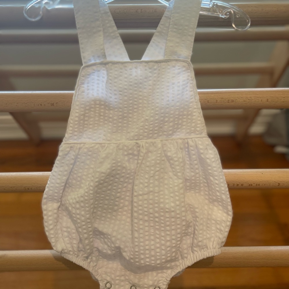 Boys size 12 month white bubble outfit
